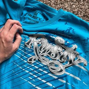 Men’s Rusty surfing vibrant blue cursive tee